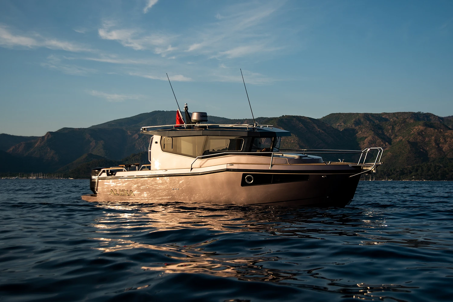 Aluxa 26’ Grand Configuration